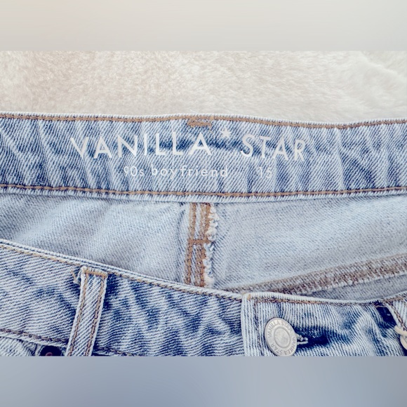 Vanilla Star High Rise Light Wash Boyfriend Jeans, Size 15 - NWT - Picture 7 of 13